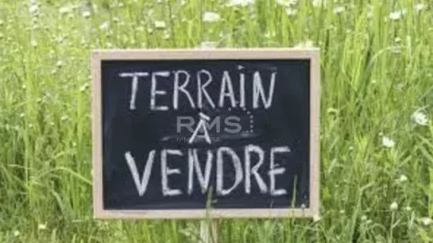 Building plot in Perlé — Perlé